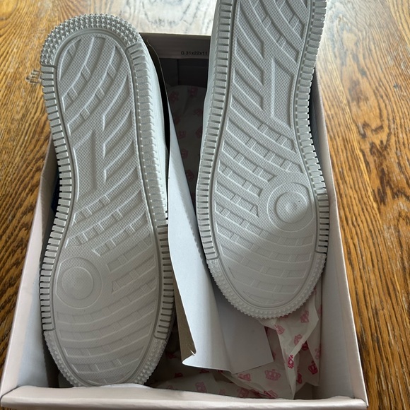 Juicy J-Danika 7.5 M NWT black shoes Vegan - Picture 3 of 7